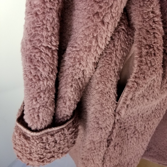 PINK Victoria's Secret Sherpa Teddy Hoodie Cardigan Jacket Medium / Large New - Picture 13 of 16